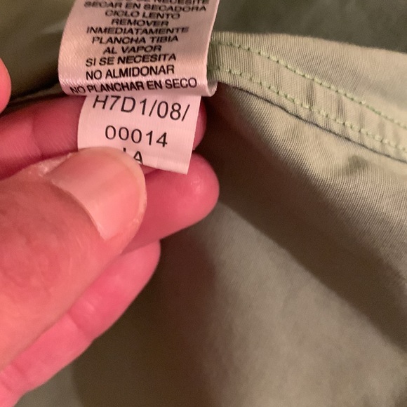 Lady Hathaway Womens button up - Picture 10 of 10